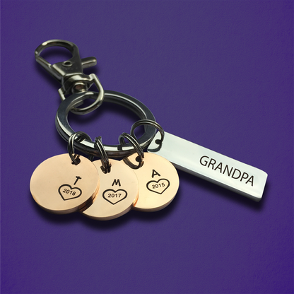 Personalized disc keychain for Dad, Mom, Grandpa, Grandma etc